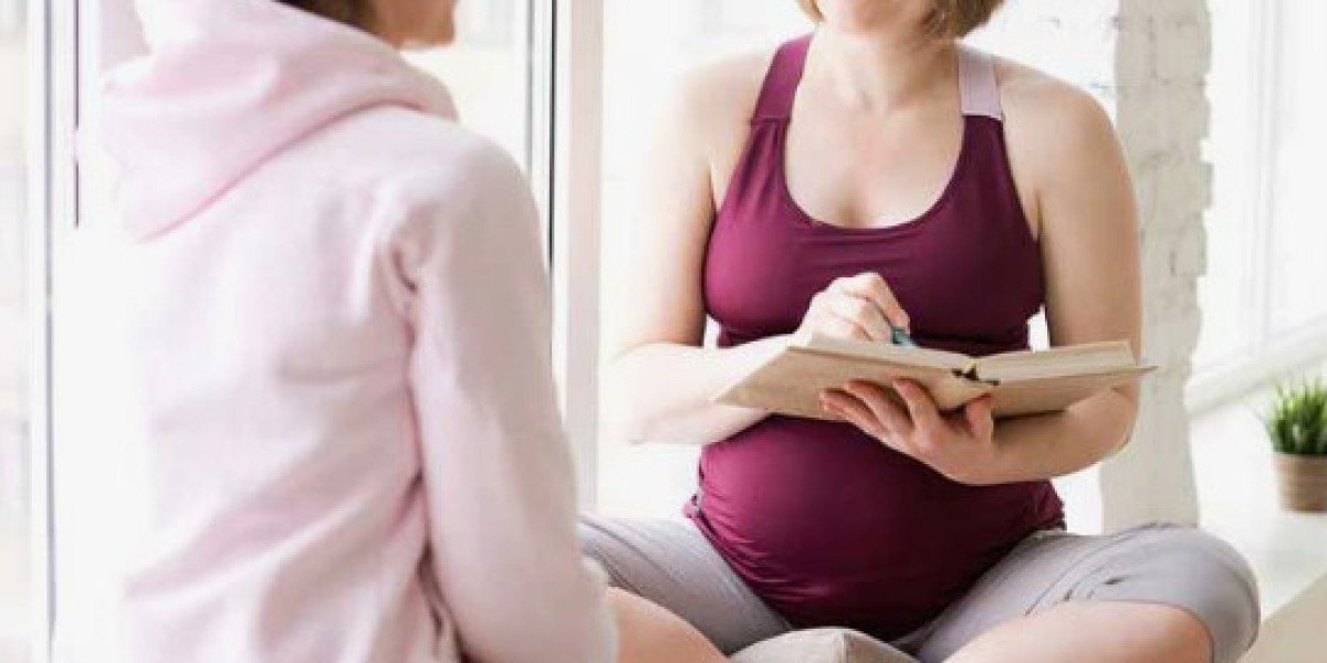 How a Pregnancy Coach in St. Paul Can Support You Through Motherhood